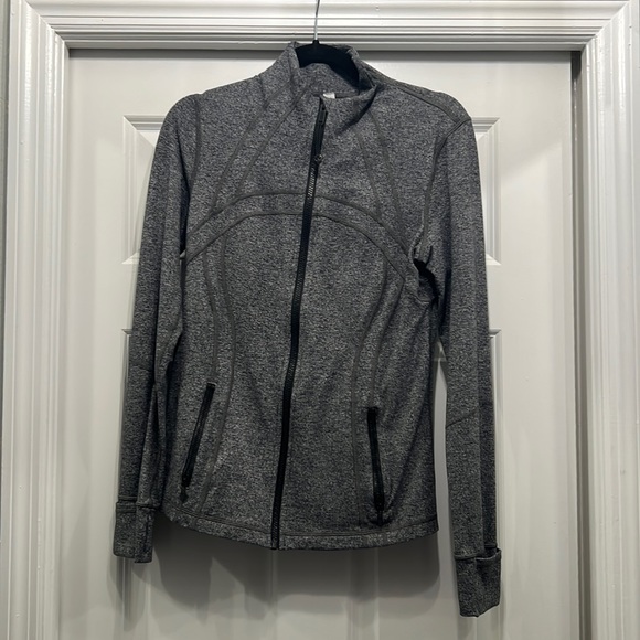 Lululemon Define Jacket - Picture 3 of 9
